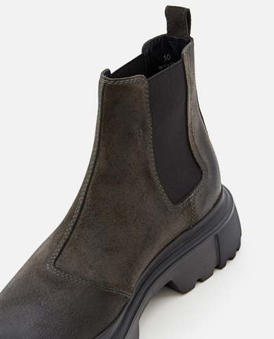 Shop Hogan H629 Chelsea Boots In Grey