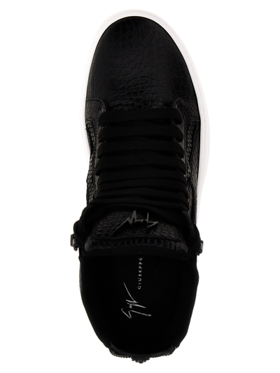 Shop Giuseppe Zanotti Gz/94 Sneakers In White/black