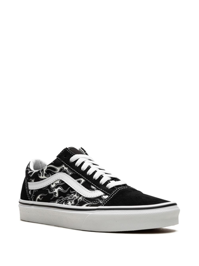 Shop Vans Old Skool "flames" Sneakers In Schwarz