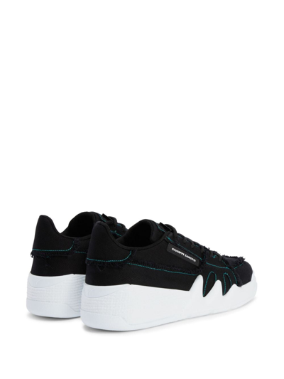 Giuseppe Zanotti Talon Croc-embossed Leather Low-top Trainers In Schwarz