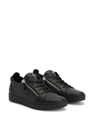 Giuseppe Zanotti Sneakers In Black