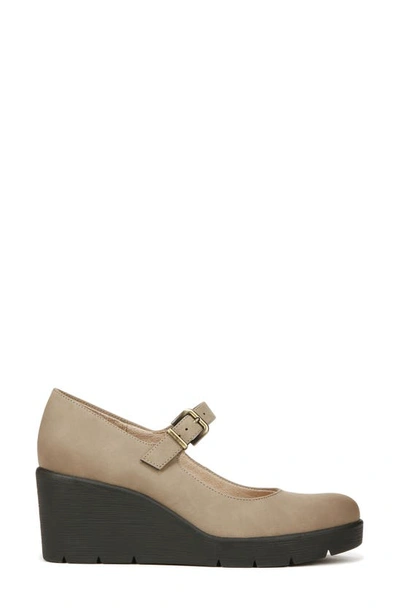 Soul Naturalizer Adore Womens Buckle Wedge Pumps In Mushroom Grey Synthetic