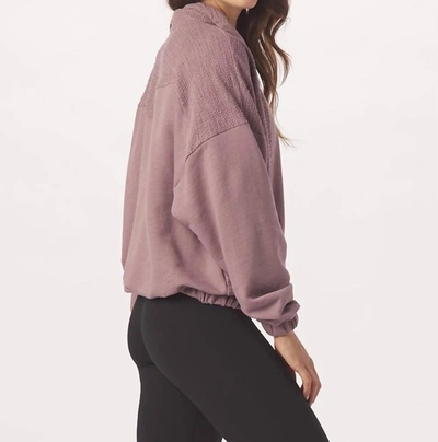 Glyder Complex Quarter Zip In Lavender Bark In Pink