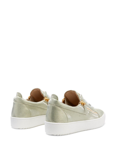 Giuseppe Zanotti Gail Low-top Sneakers In Gold