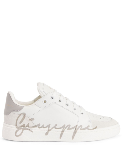 Shop Giuseppe Zanotti Gz94 Low-top Sneakers In White