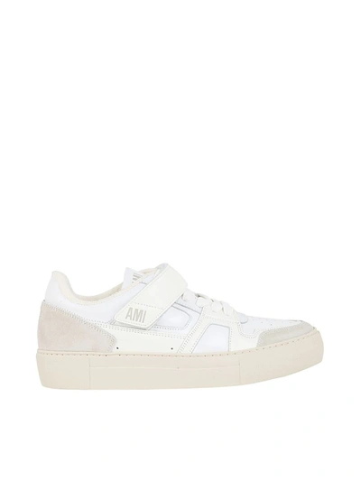Shop Ami Alexandre Mattiussi Ami Paris Low-top Adc Sneakers Shoes In White