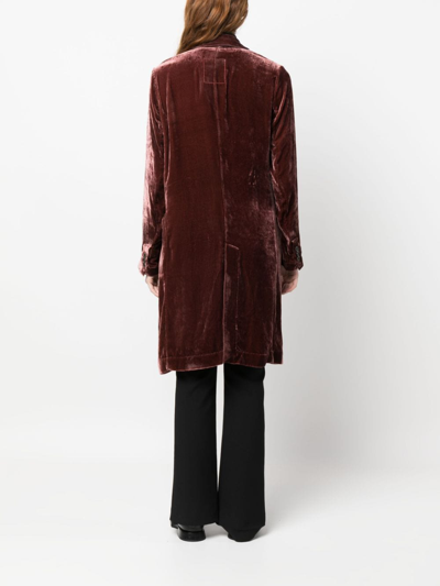Shop Uma Wang Velvet-effect Single-breasted Coat In Red