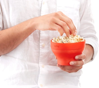 Lekue Mini Microwave Popcorn Maker, Set Of 2 In Red