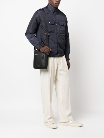 Giorgio Armani Logo-debossed Zip-fastening Shoulder Bag In Schwarz