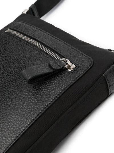 Giorgio Armani Logo-debossed Zip-fastening Shoulder Bag In Schwarz
