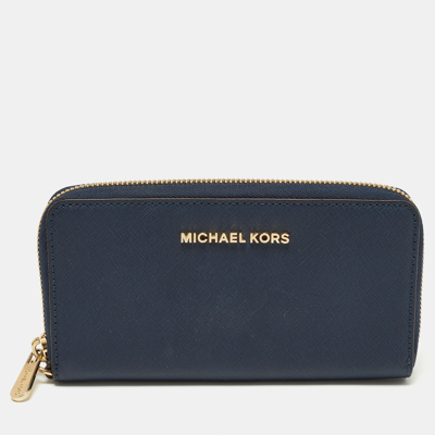 Pre-owned Michael Kors Blue Leather Zip Around Wristlet Wallet
