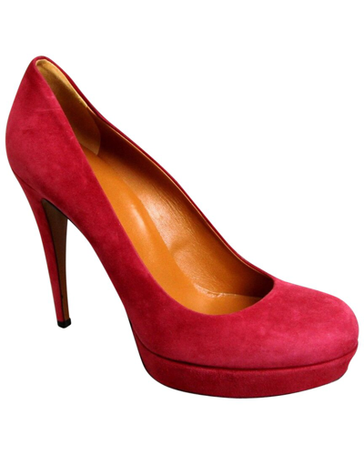 Shop Gucci Suede Pump In Red