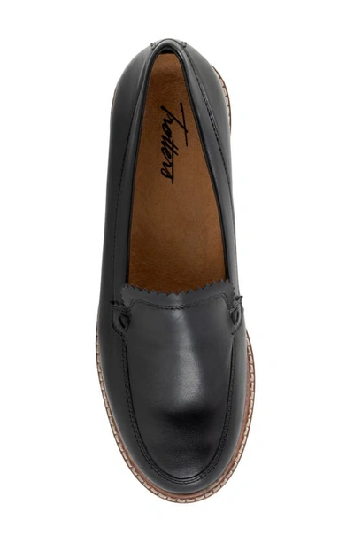 Trotters Fayth Loafer In Black