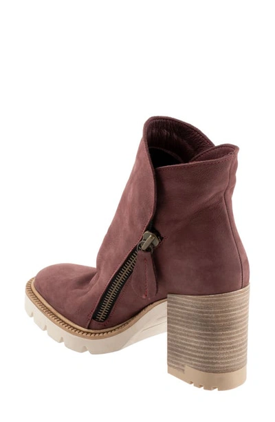 Bueno Elliott Block Heel Bootie In Dark Wine Nubuck