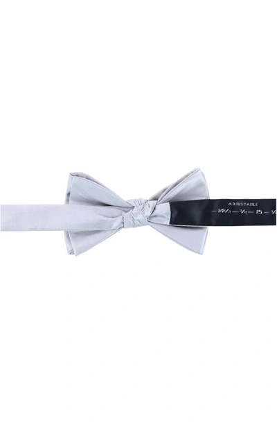 Shop Trafalgar Sutton Pre-tied Silk Bow Tie In Silver