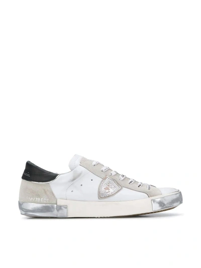 Shop Philippe Model Prsx Low Sneakers Shoes In Ma02 Foxy Lamine` Blanc Argent