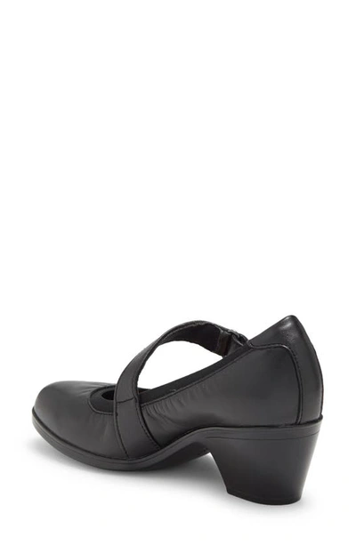 Clarks Emily2 Mabel In Black Leather