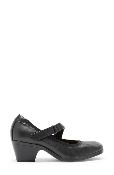 Clarks Emily2 Mabel In Black Leather