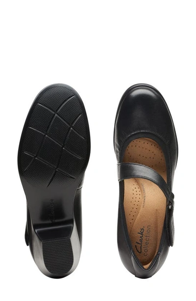 Clarks Emily2 Mabel In Black Leather