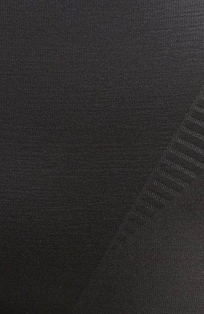 Spanxr Spanx® Spanxshape™ Invisible Mid-thigh Shorts In Very Black