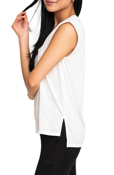 Gibsonlook V-neck T-shirt In Off White