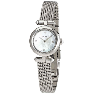 Shop Gucci Diamantissima Stainless Steel Ladies Watch Ya141512 In Mop / Mother Of Pearl
