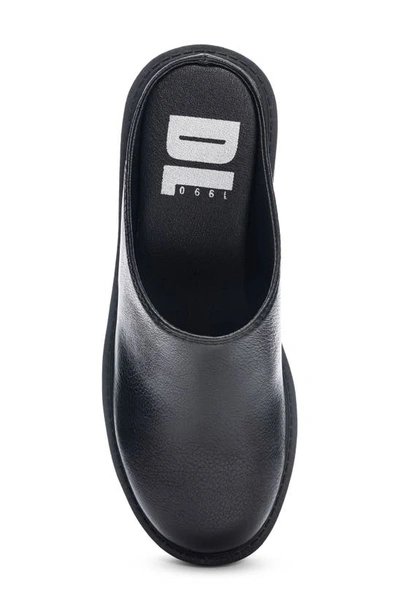 Dirty Laundry R-test Platform Clog In Black