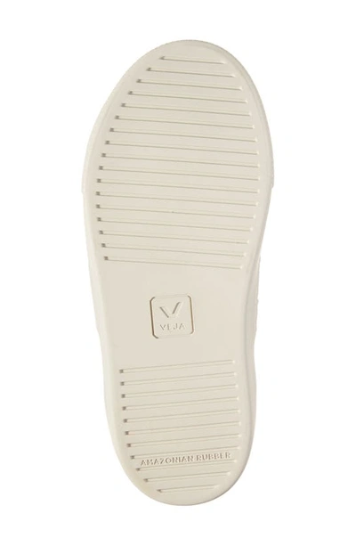 Veja Chromefree Sneaker In Extra-white Natural