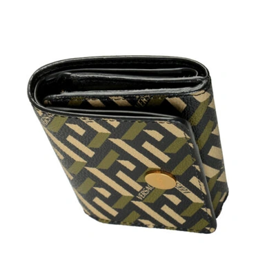 Pre-owned Versace Mens "la Greca" Coated Canvas & Leather Logo Print Bifold Wallet In Black/green