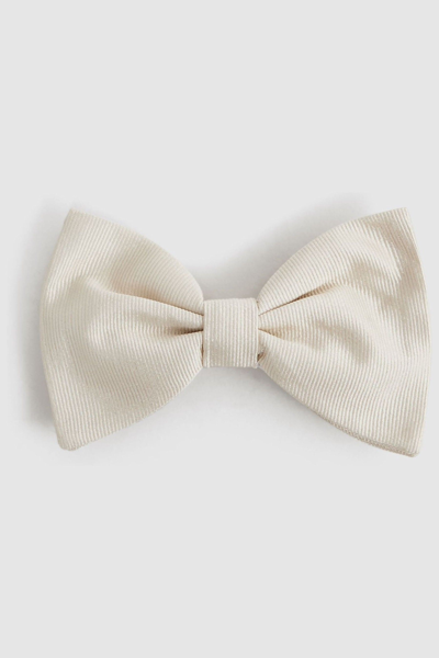 Reiss Ivory Boyle Grosgrain Silk Bow Tie In Ivory