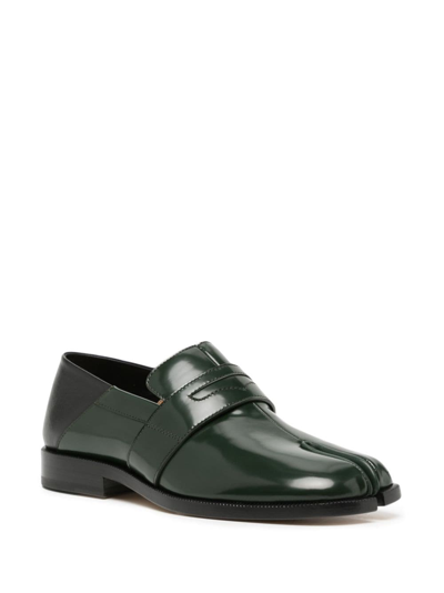 Maison Margiela Tabi Leather Loafers In Green