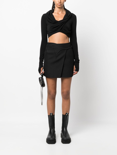 Shop The Andamane Narissa Hooded Cropped Top In Schwarz