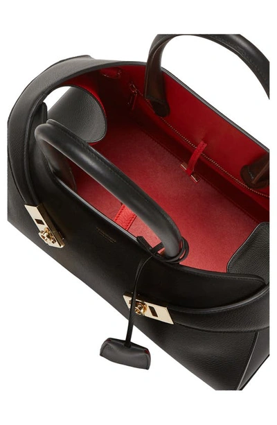 Ferragamo Women Hug Small Leahter Tote Bag In Black