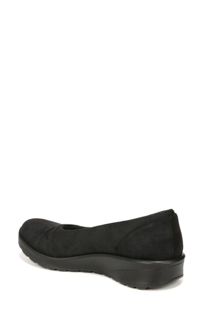 Bzees Goody Slip-on Shoe In Black