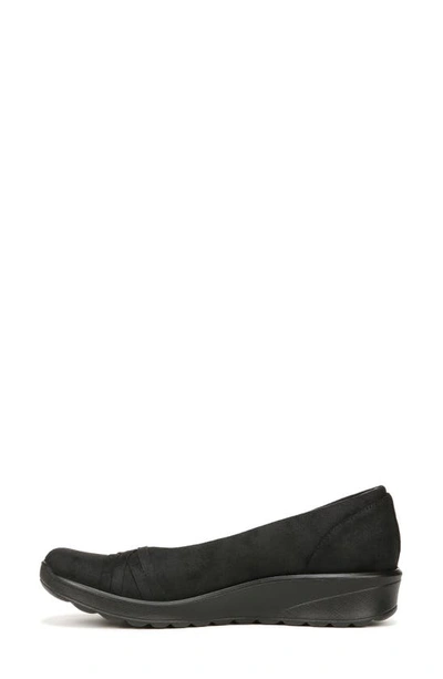 Bzees Goody Slip-on Shoe In Black