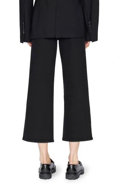Frame Cotton Blend Jet Set Wide Leg Cropped Jeans In Sheen Noir In Sheen Noir