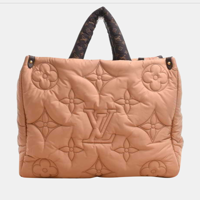 Louis Vuitton pre-owned Pillow OnTheGo GM handbag - ShopStyle Tote Bags