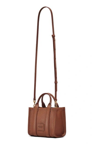 Shop Marc Jacobs The Leather Crossbody Tote Bag In Argan Oil