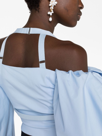 Jacquemus Off-shoulder Poplin Blouse In Blue