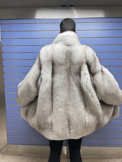Pre-owned Fox Luxury Full Skin "blue"  Fur Mens Coat Real Fur White Skin To Skin  Collar