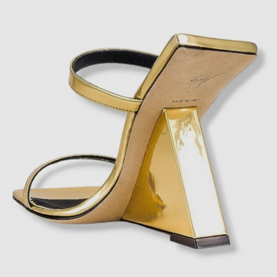 Pre-owned Giuseppe Zanotti $995  Women's Gold Metallic Shot Sandal Shoes 35.5 Eu/5.5 Us
