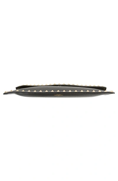 Valentino Rockstud Large Envelope Clutch Bag In Nero