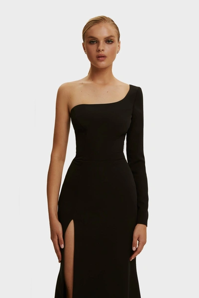 Milla Trumpet Gown With Detachable Sleeve In Black
