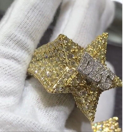 Pre-owned Nsg 2.5 Ct Natural Moissanite Dj Party Star Ring For Men's Yellow Gold Plated Silver In White
