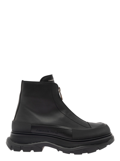 Shop Alexander Mcqueen Black Zip-up Ankle Boots And Embossed Logo In Leather Man