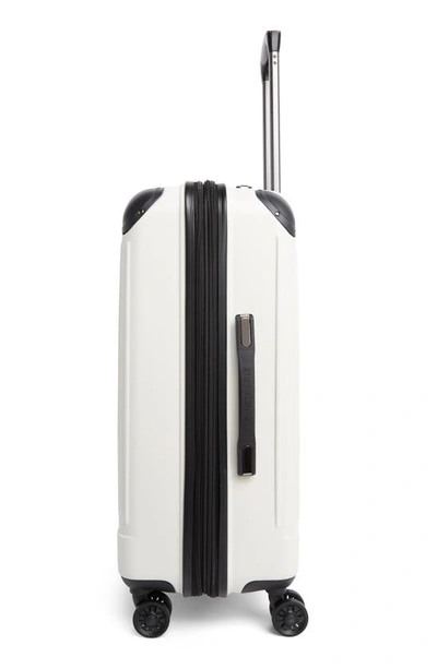 Kenneth Cole Flying Axis 24" Hardside Spinner Luggage In Coconut White