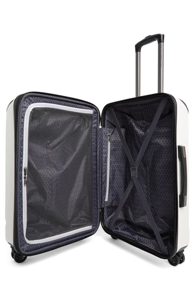 Kenneth Cole Flying Axis 24" Hardside Spinner Luggage In Coconut White