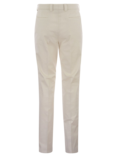 Shop Brunello Cucinelli Garment-dyed Leisure Fit Trousers In American Pima Comfort Cotton With Pleats In White