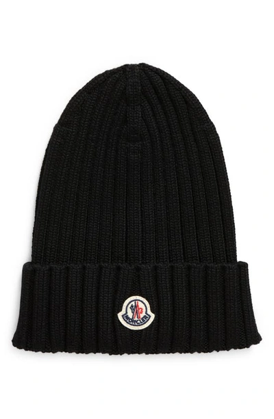 Moncler Logo Patch Beanie Hat In Nero | ModeSens