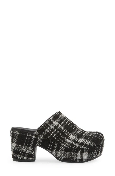 Chocolat Blu Gertie Platform Clog In Black Plaid Tweed
